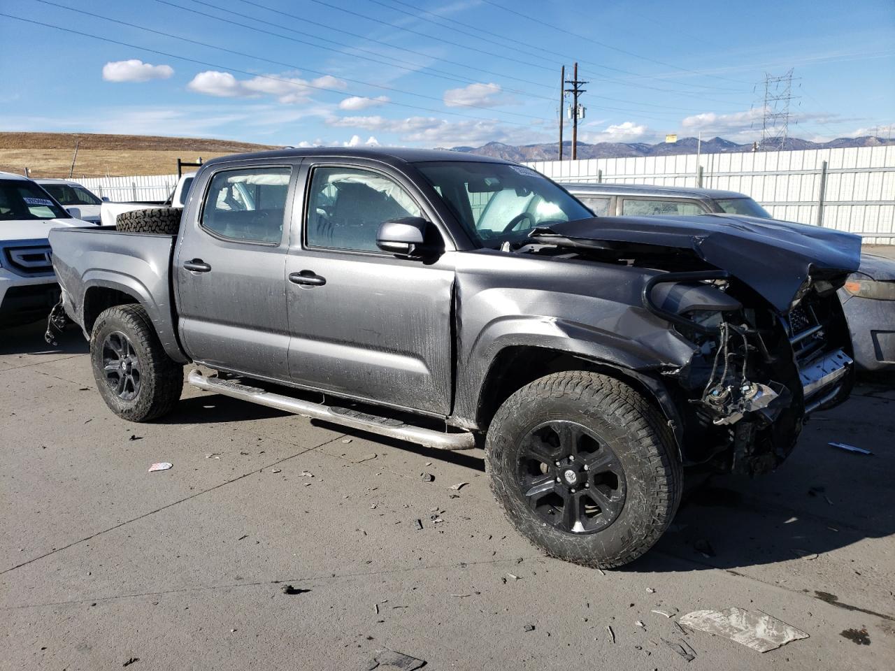 2017 TOYOTA TACOMA DOU - Фото 4
