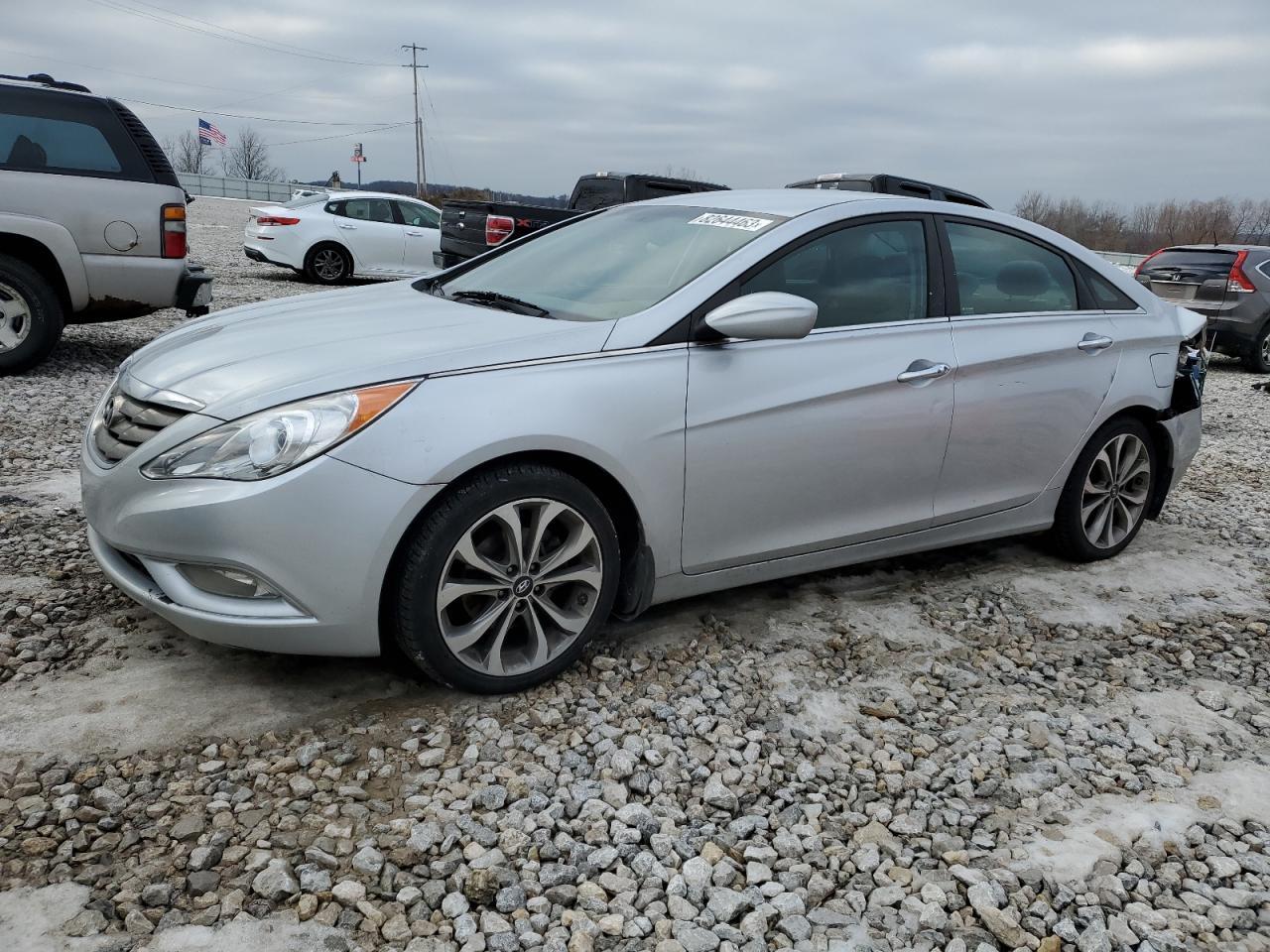 2013 HYUNDAI SONATA SE