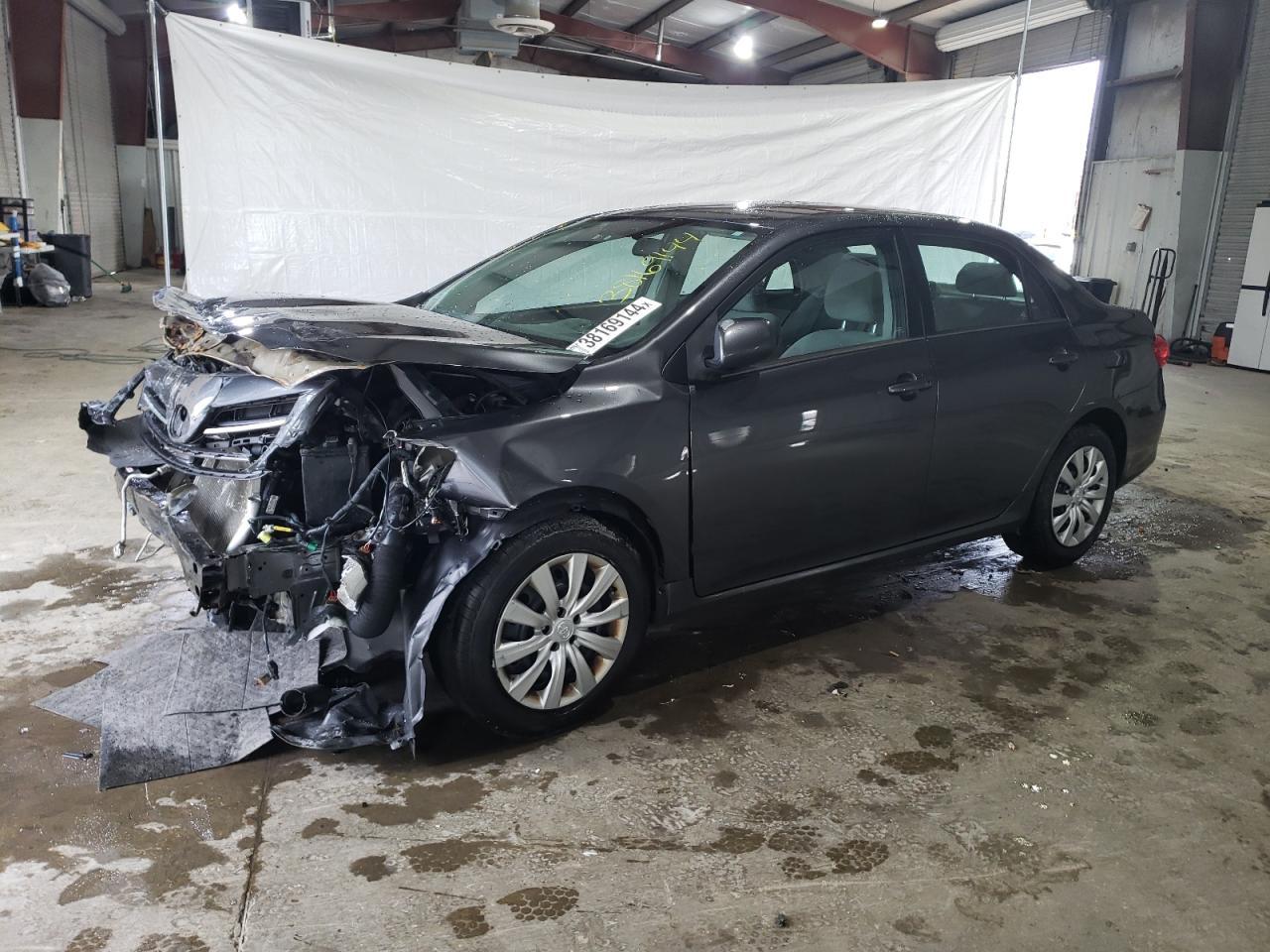 2013 TOYOTA COROLLA BA