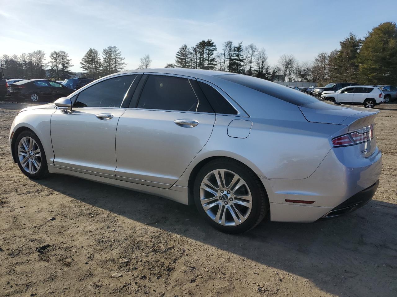 2014 LINCOLN MKZ - Image 2