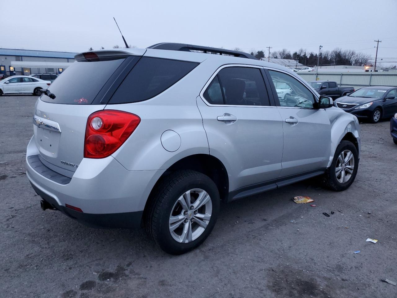 2011 CHEVROLET EQUINOX LT - Фото 3
