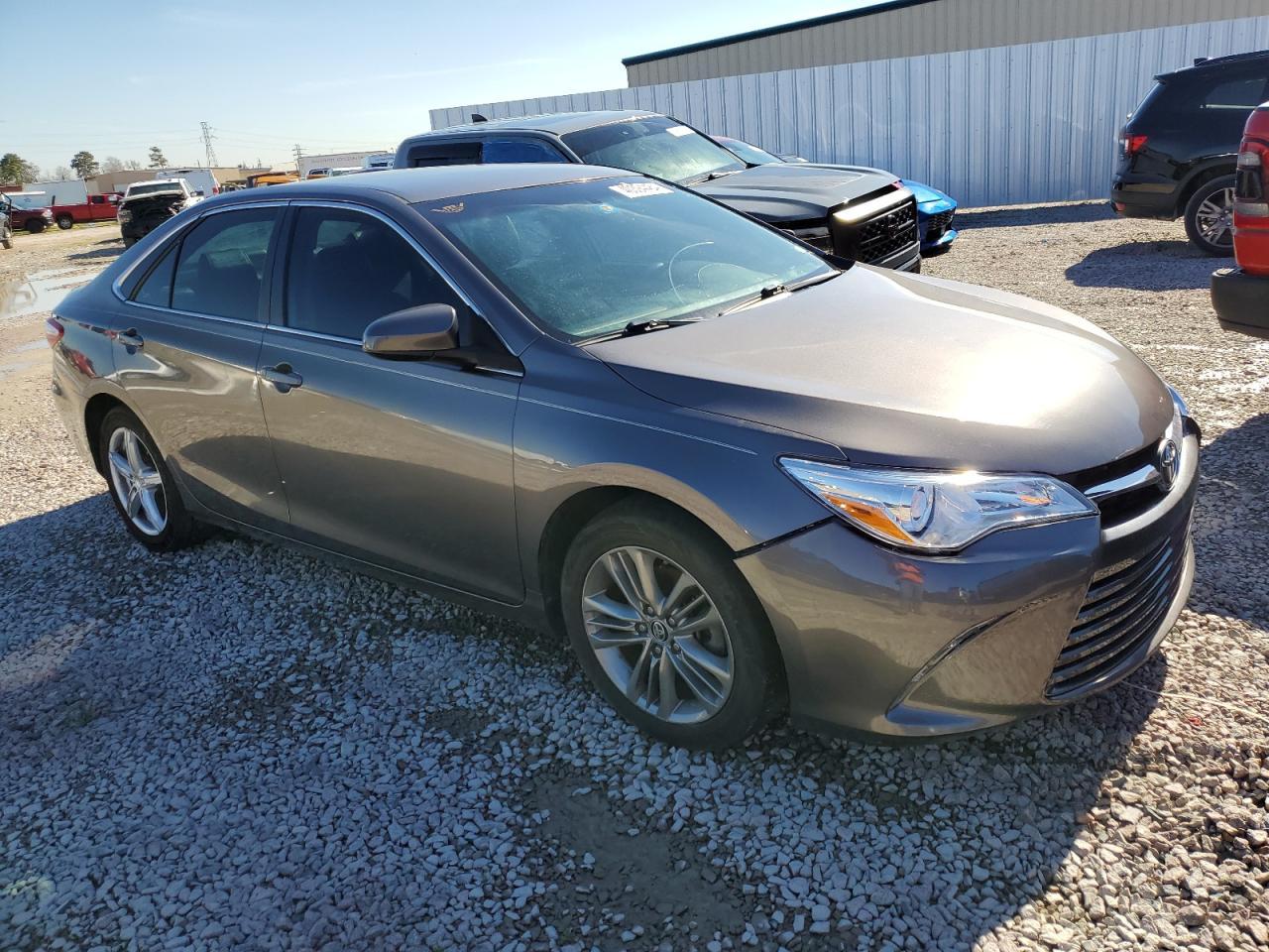 2016 TOYOTA CAMRY LE - Image 4