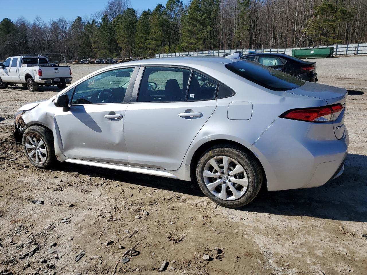 2021 TOYOTA COROLLA LE - Фото 2