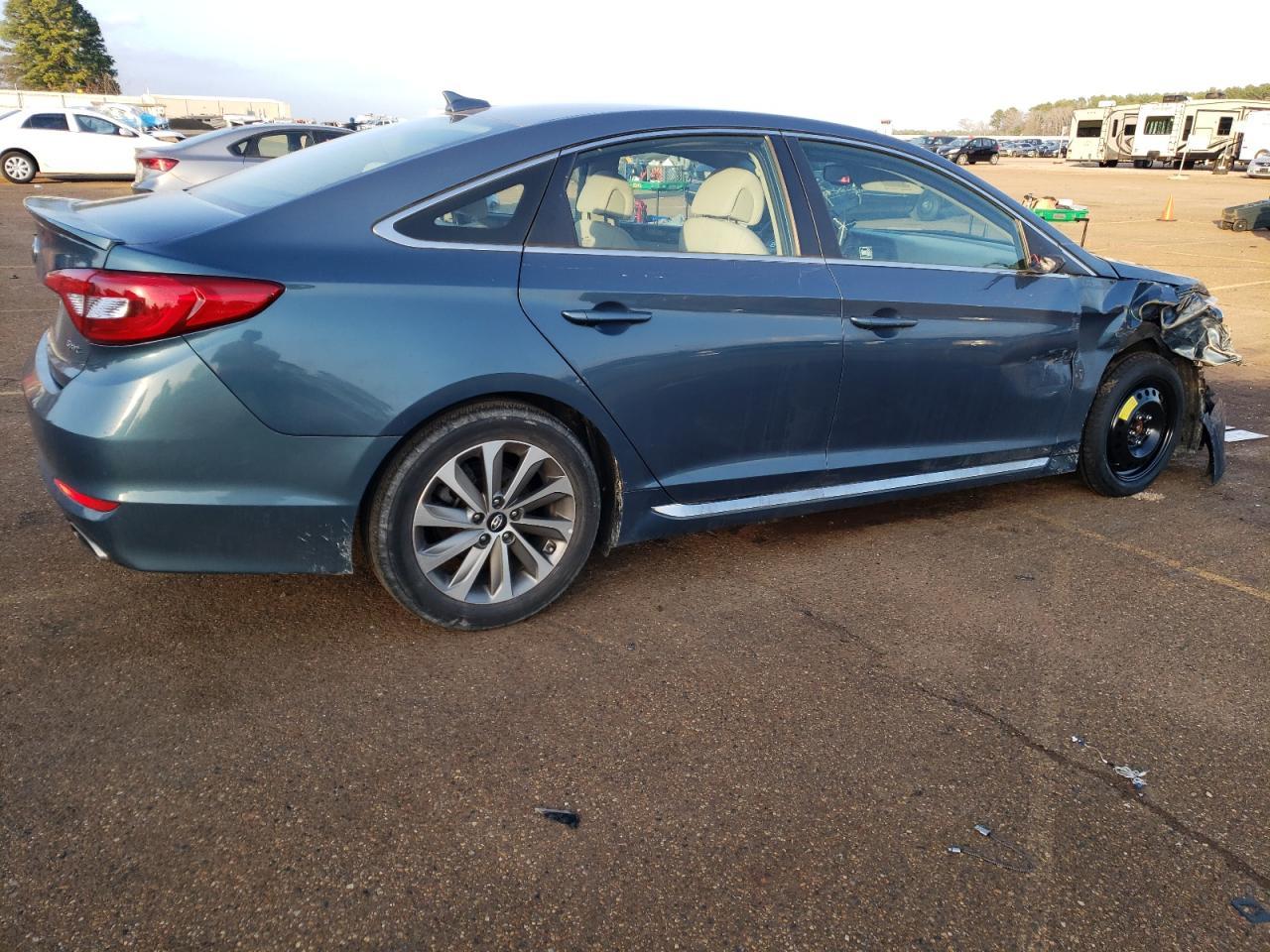 2017 HYUNDAI SONATA SPO - Image 3