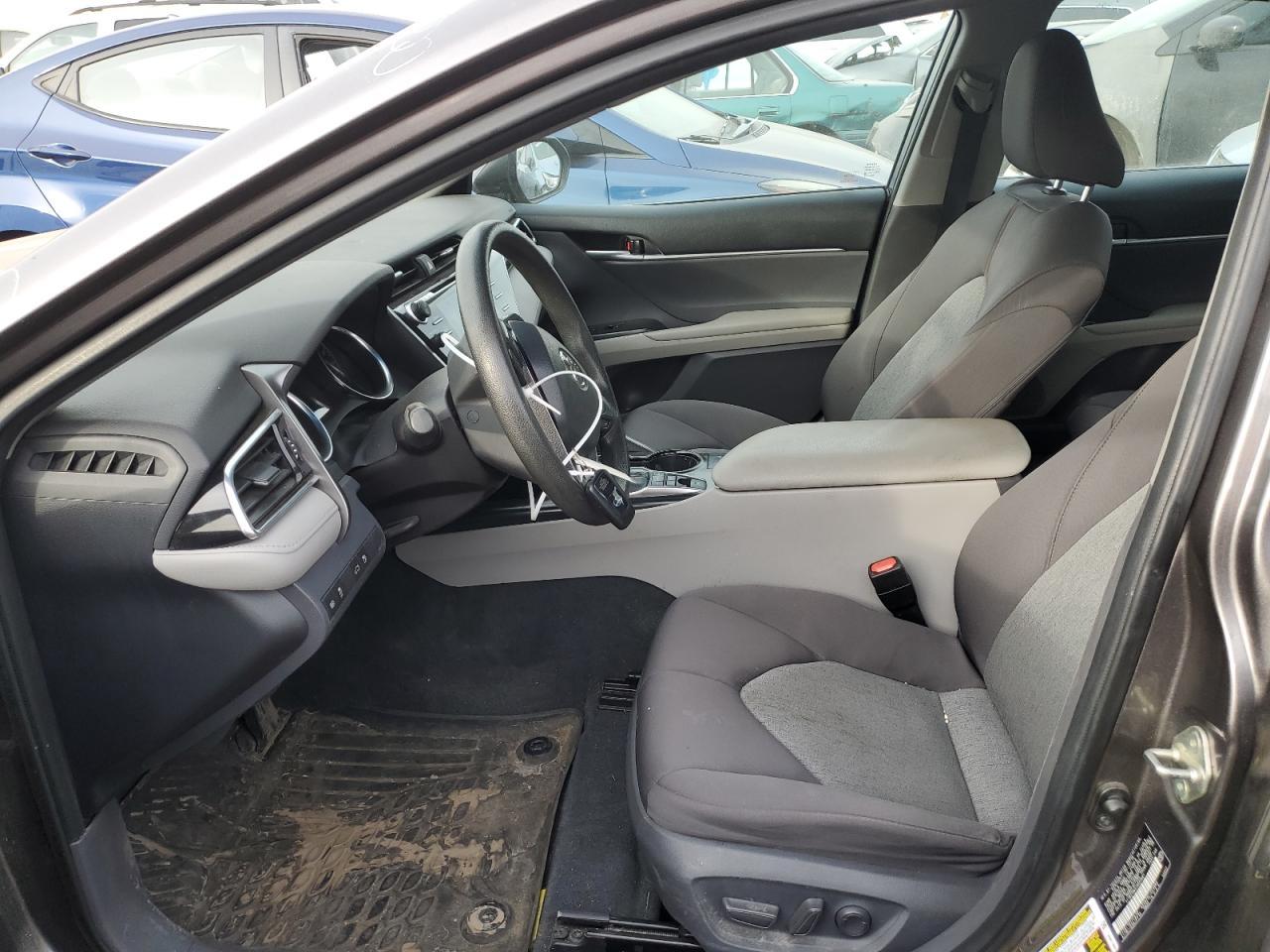 2018 TOYOTA CAMRY LE - Image 7