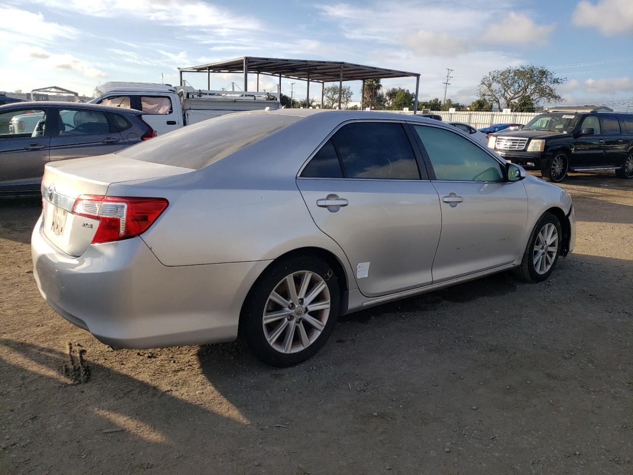 2012 TOYOTA CAMRY BASE - Фото 3