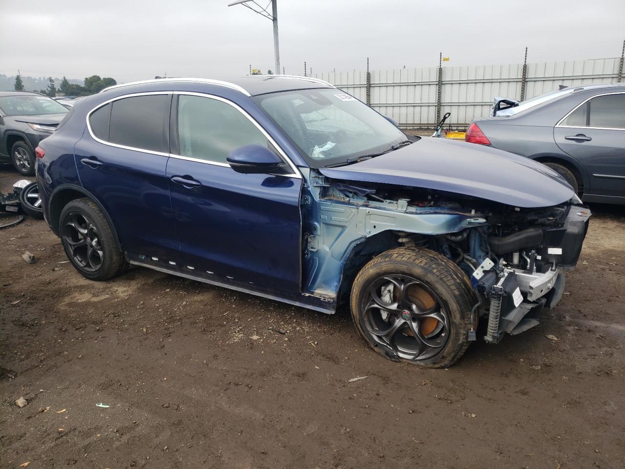 2019 ALFA ROMEO STELVIO TI - Image 4