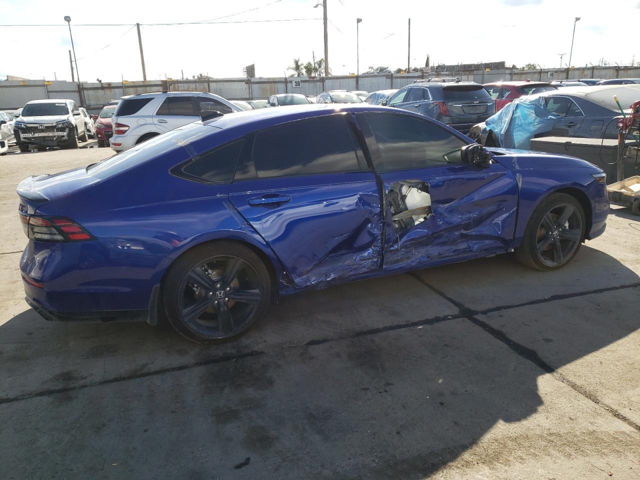 2023 HONDA ACCORD HYB - Image 3