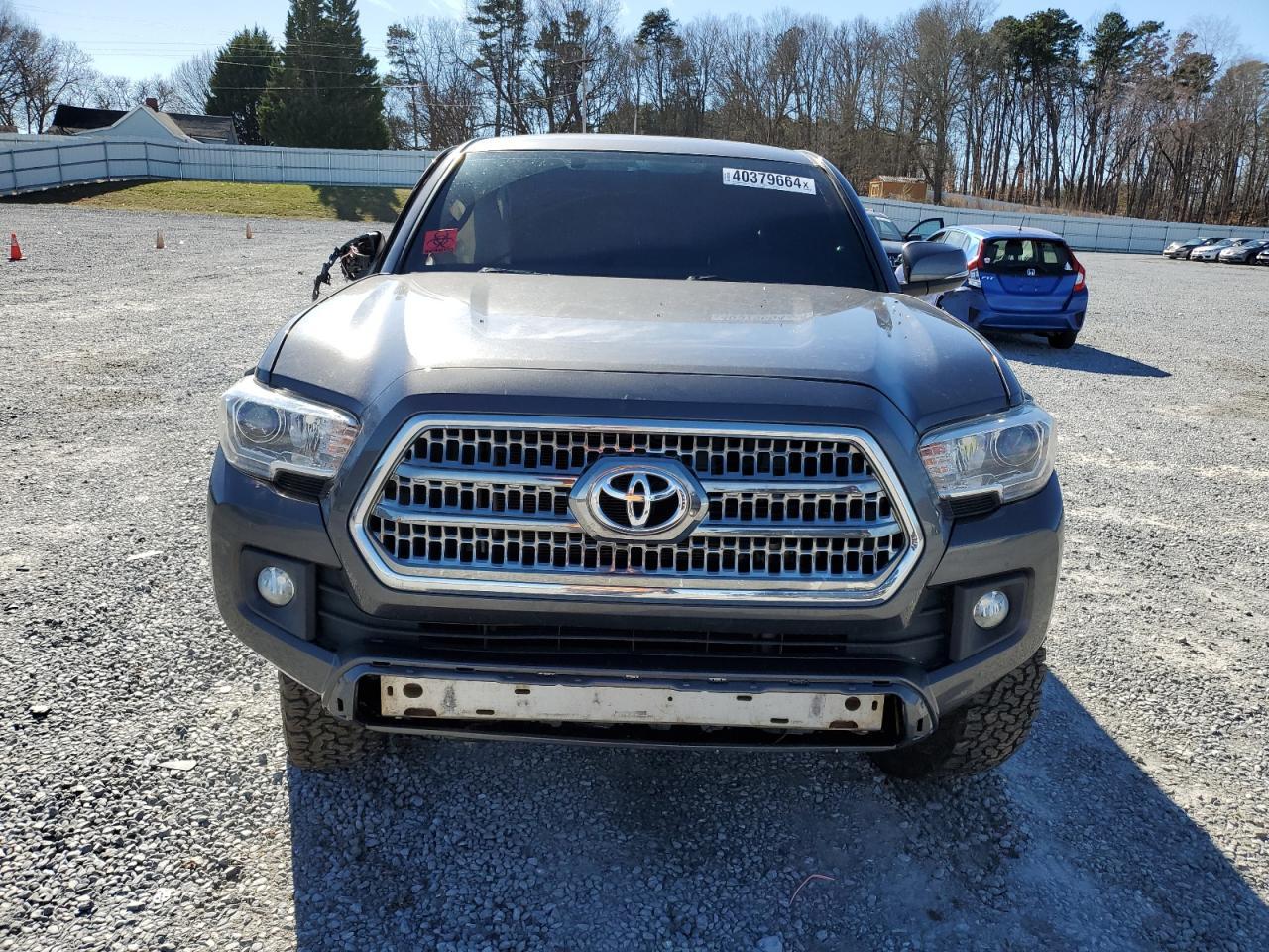2017 TOYOTA TACOMA DOU - Фото 5