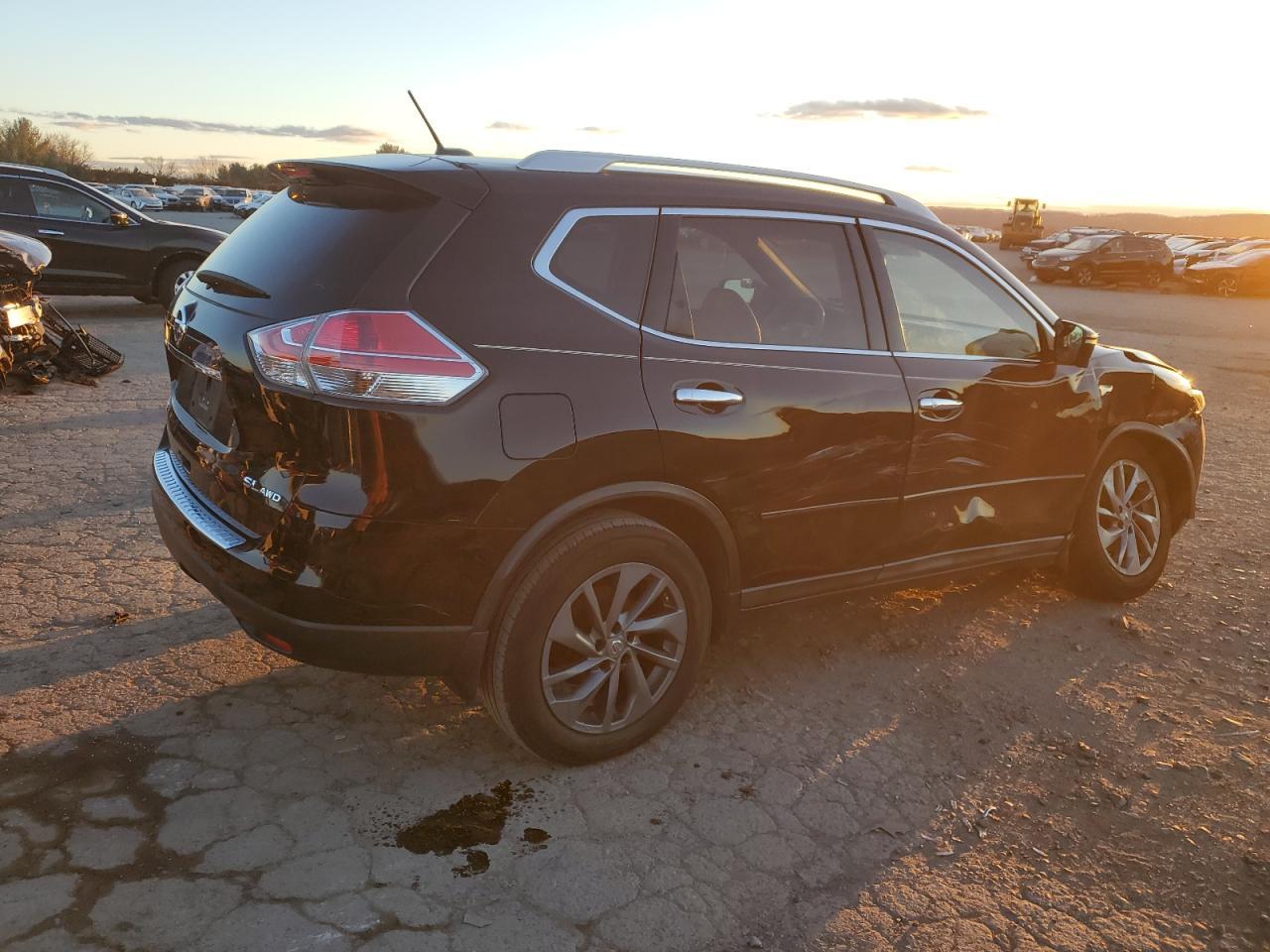 2015 NISSAN ROGUE S - Image 3