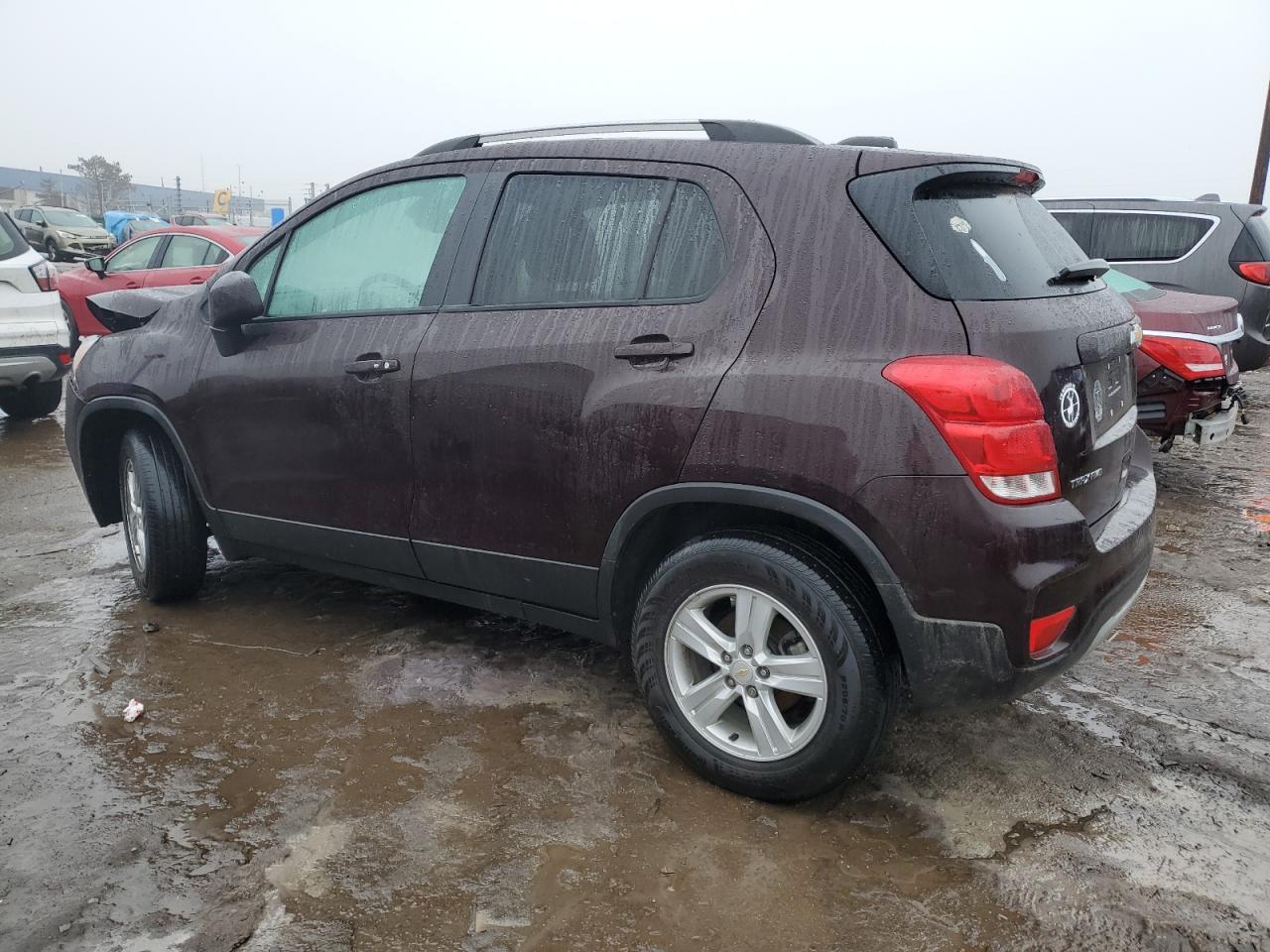 2021 CHEVROLET TRAX 1LT - Фото 2
