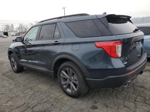 2022 Ford Explorer Xlt - Фото 2