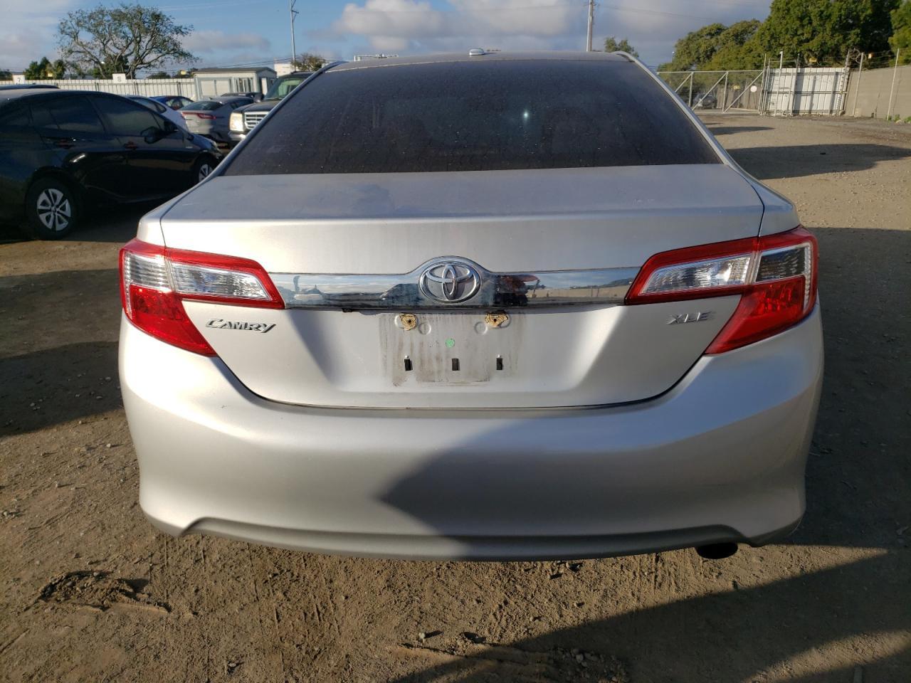 2012 TOYOTA CAMRY BASE - Фото 6