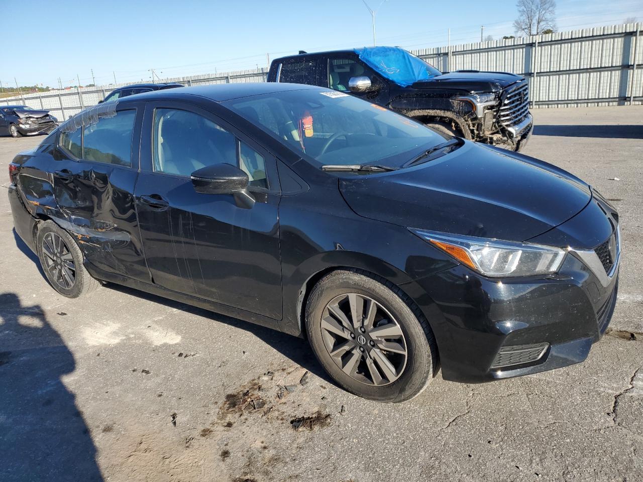 2021 NISSAN VERSA SV - Image 4