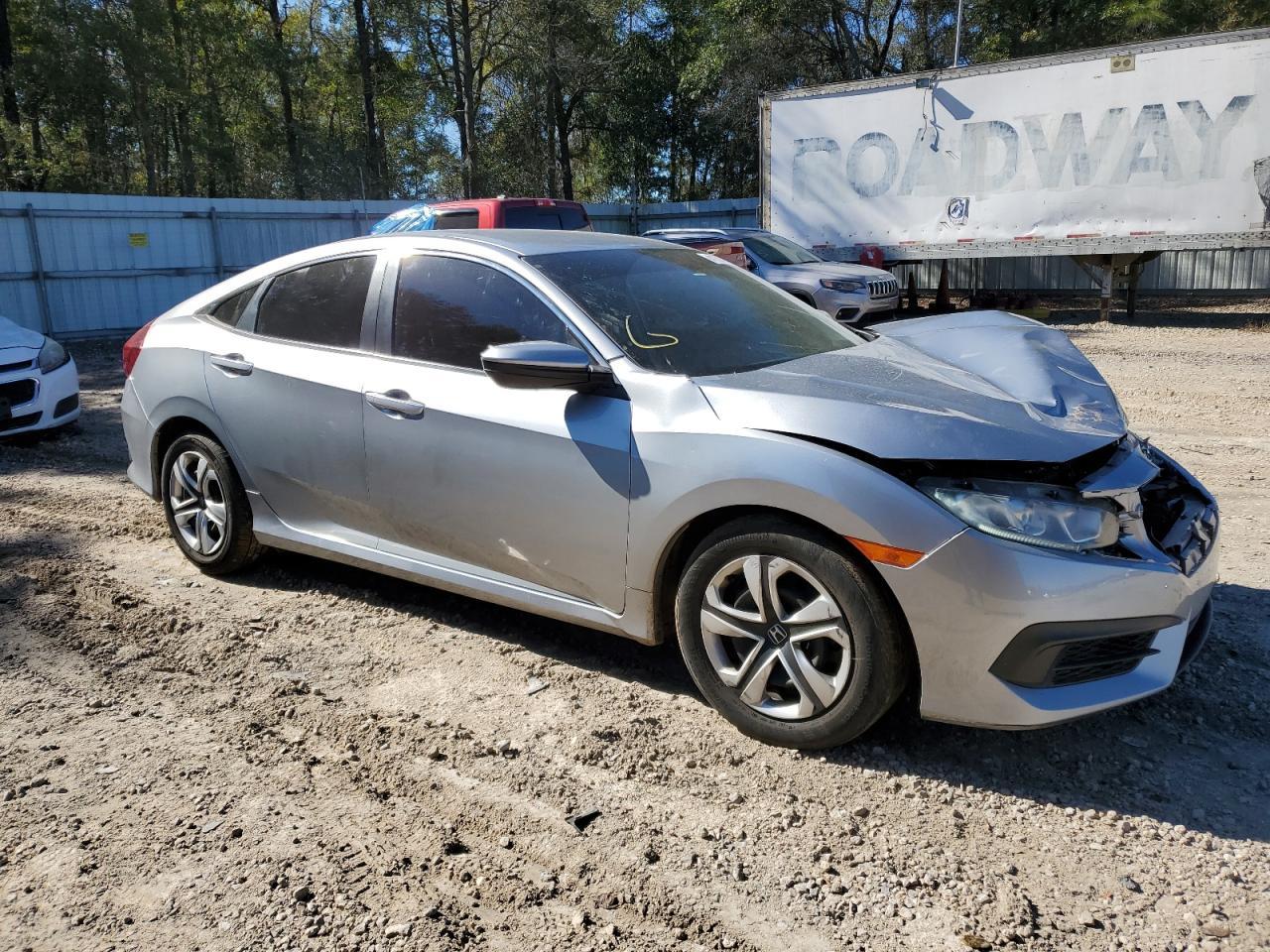 2017 HONDA CIVIC LX - Image 4