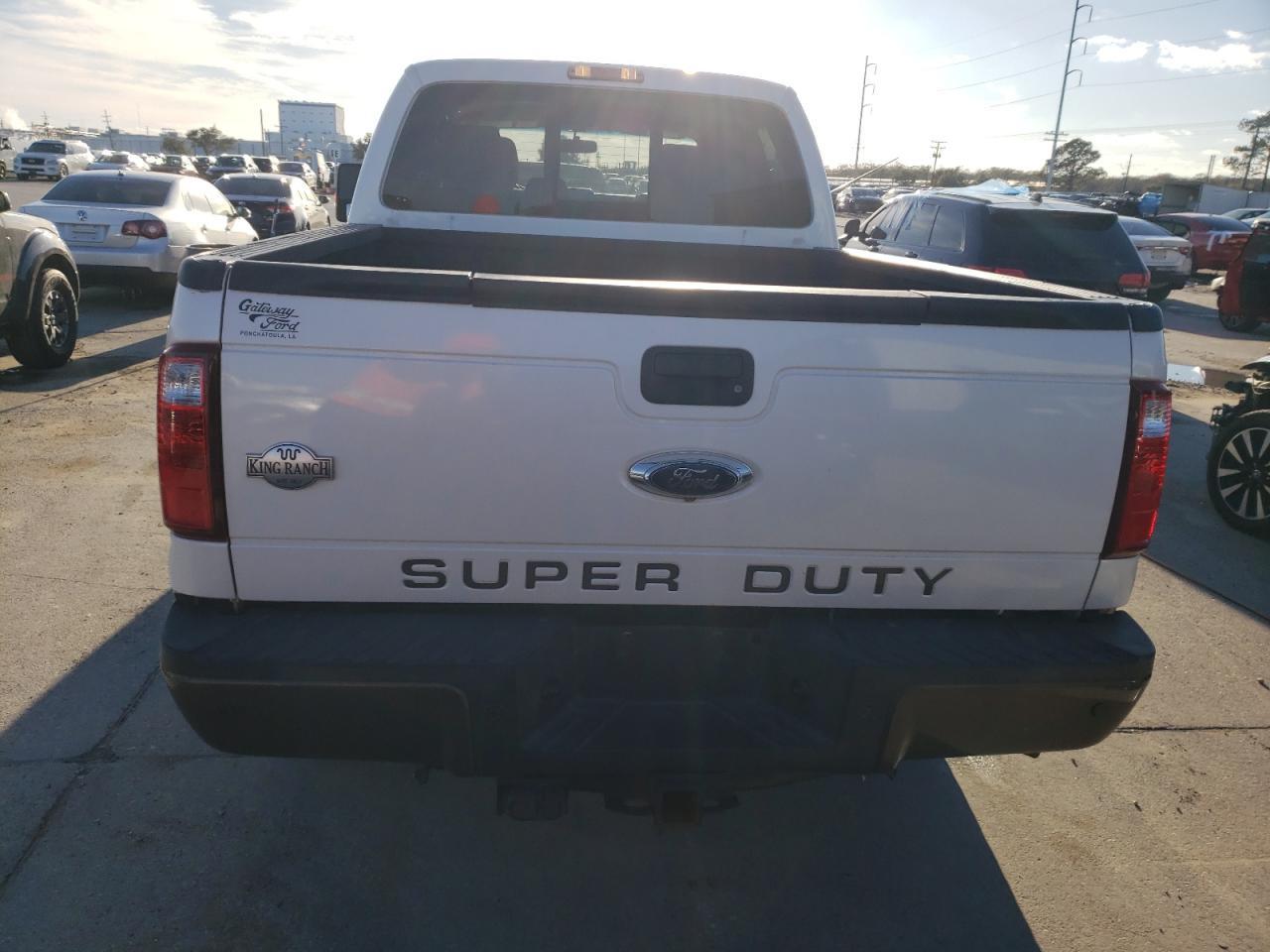 2015 FORD F250 SUPER - Image 6
