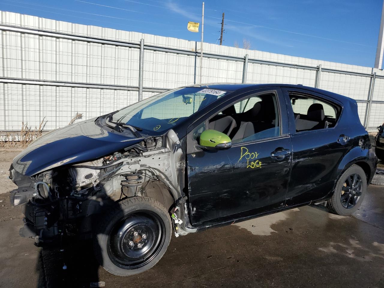 2016 TOYOTA PRIUS C