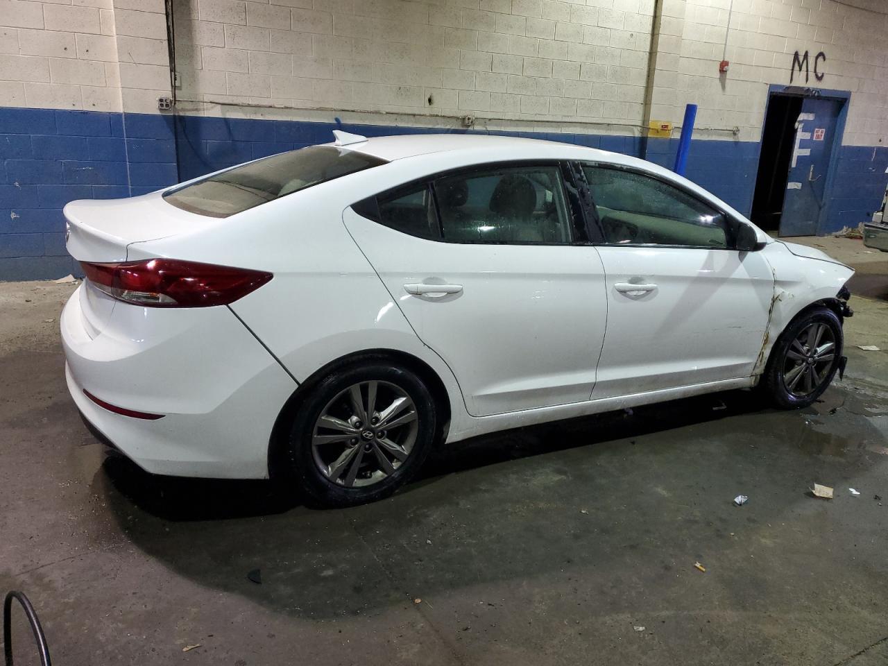 2017 HYUNDAI ELANTRA SE - Image 3