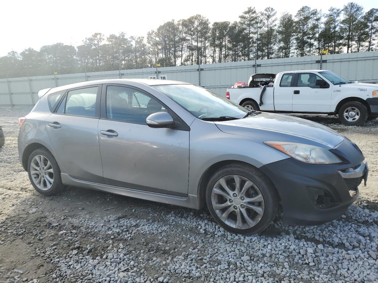 2010 MAZDA 3 S - Image 4