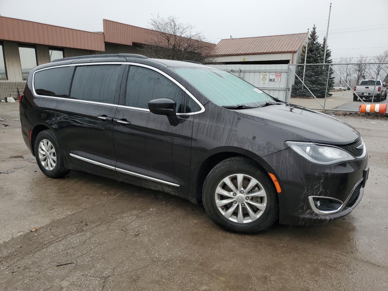 2017 CHRYSLER PACIFICA T - Фото 4