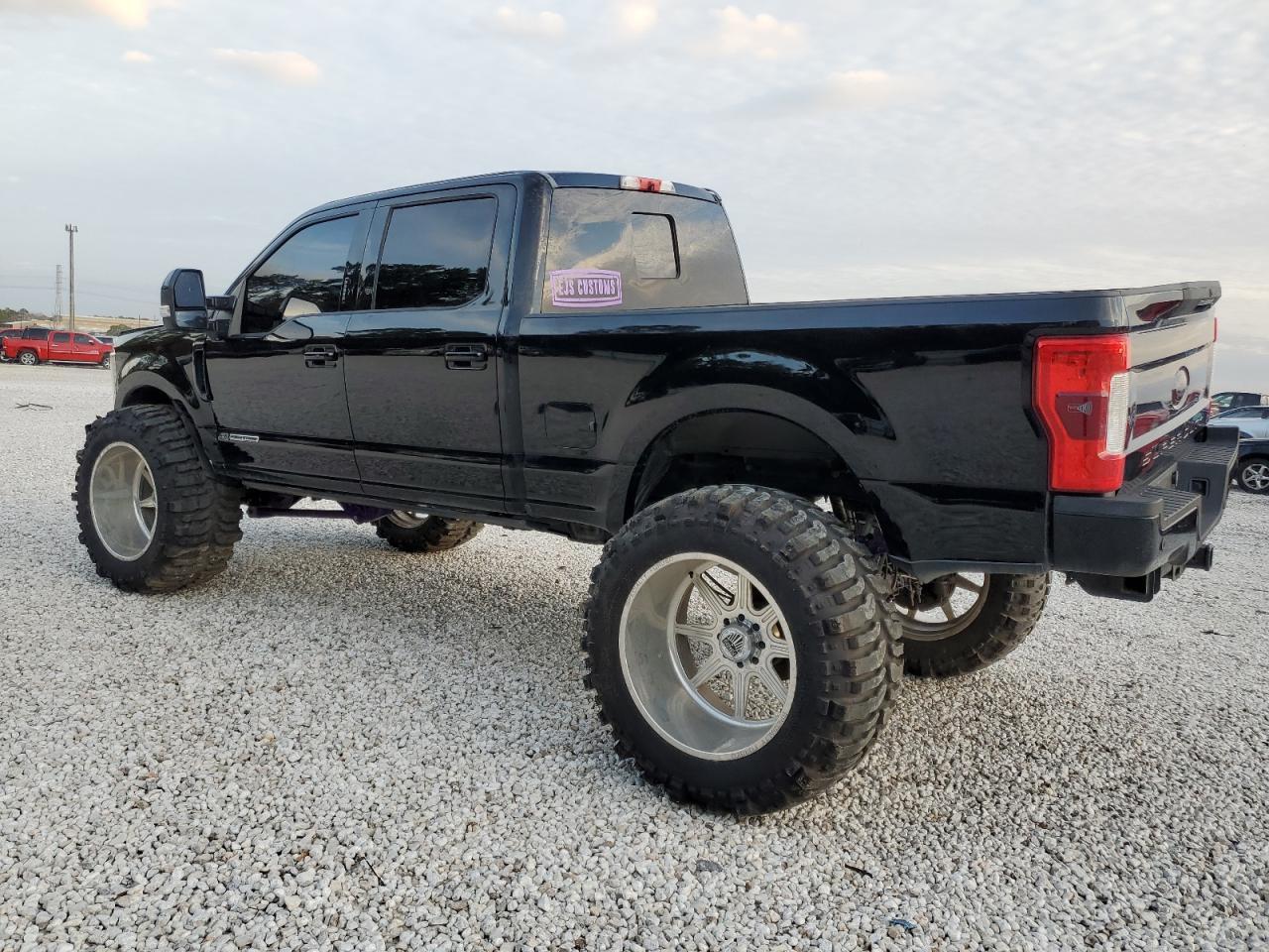 2017 FORD F250 SUPER - Image 2