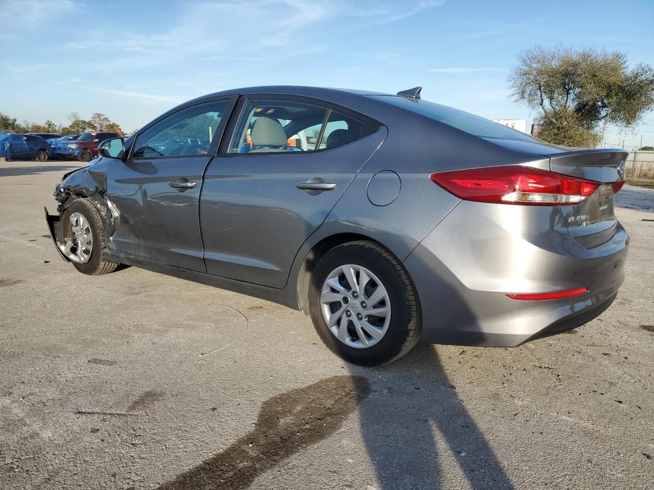 2017 HYUNDAI ELANTRA SE - Фото 2