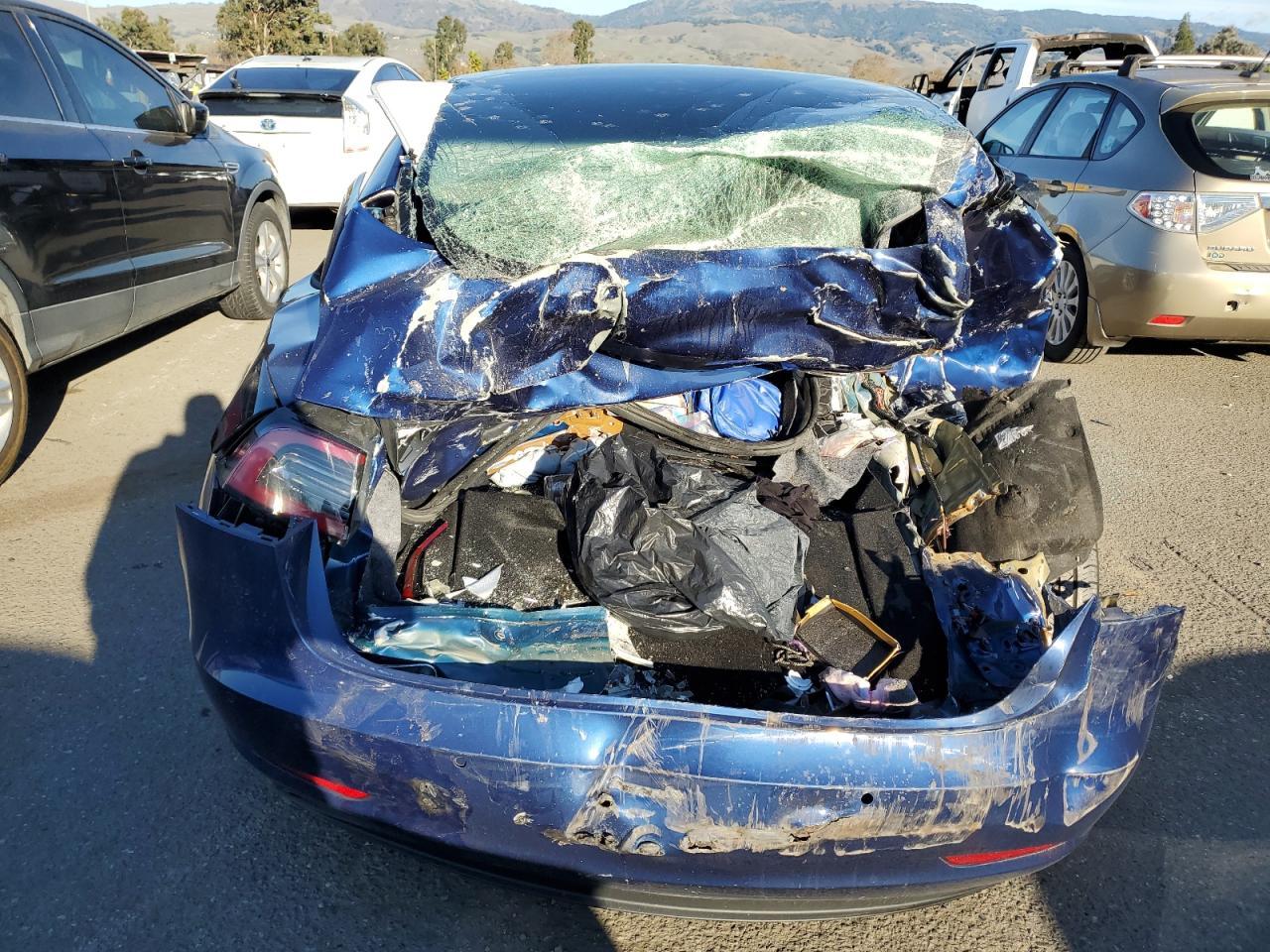 2022 TESLA MODEL 3 - Image 6