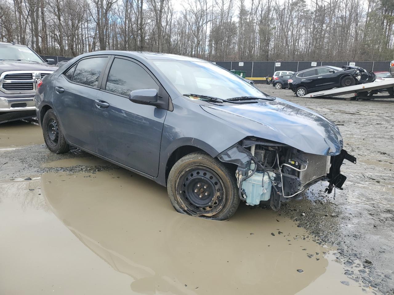 2015 TOYOTA COROLLA L - Image 4