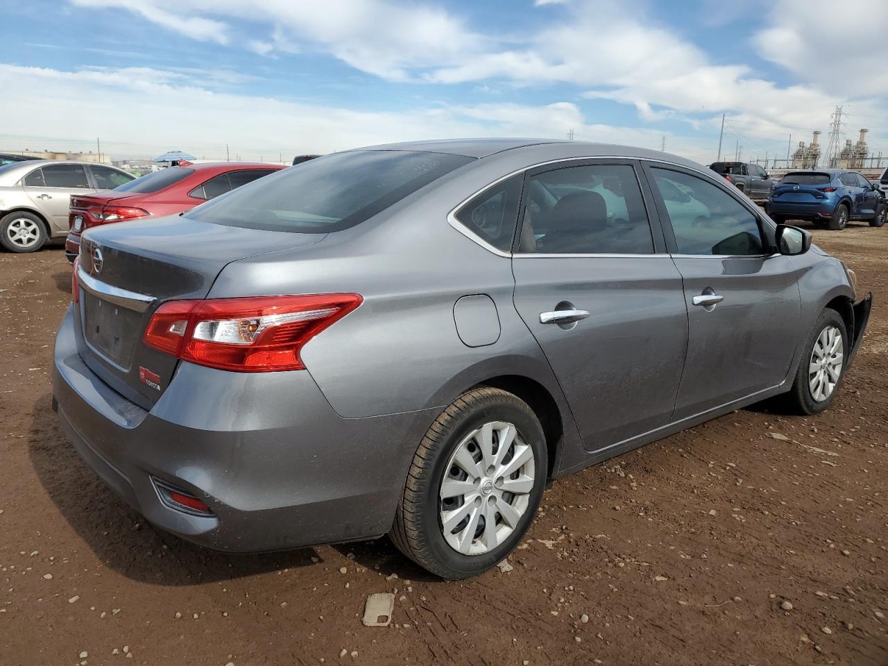 2017 NISSAN SENTRA S - Фото 3