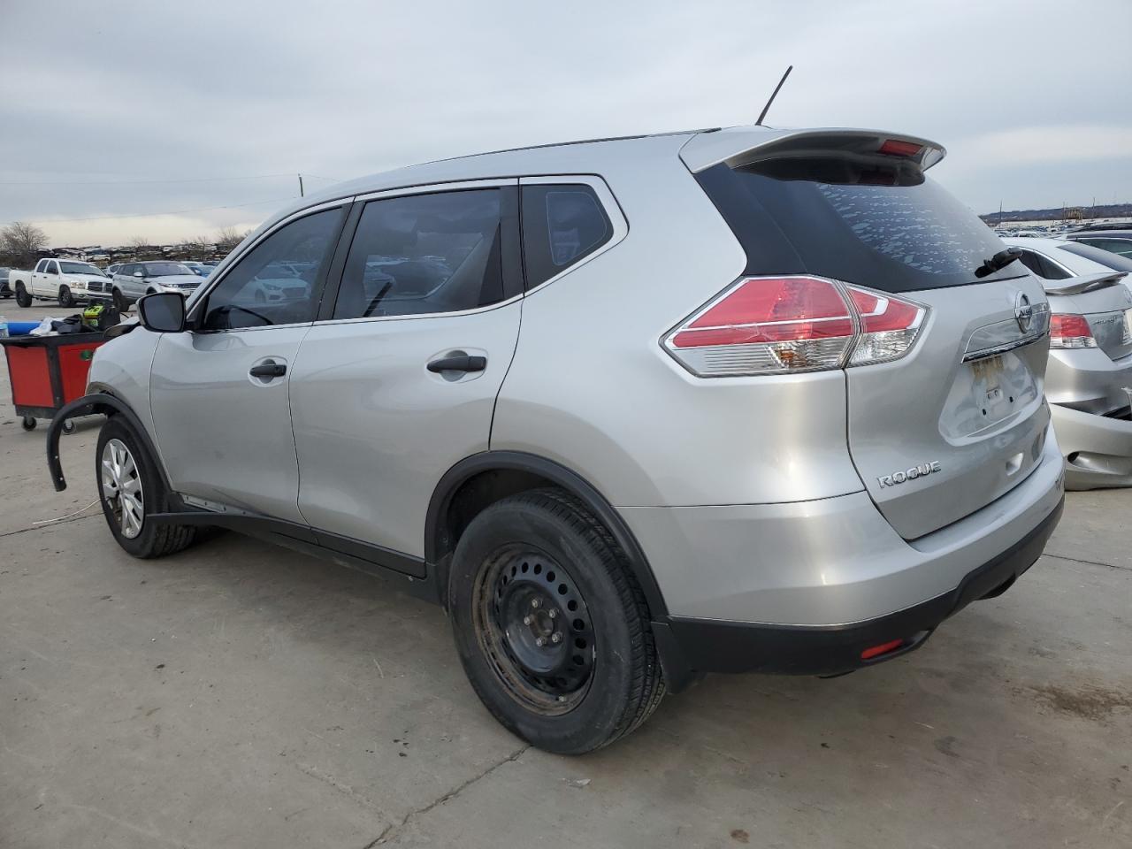 2016 NISSAN ROGUE S - Фото 2