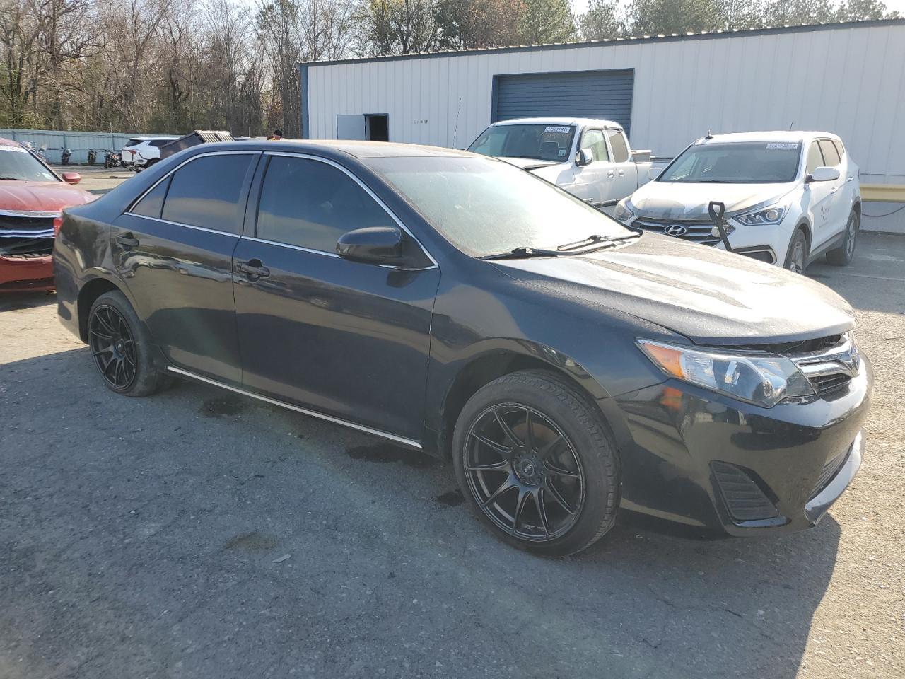 2013 TOYOTA CAMRY L - Фото 4