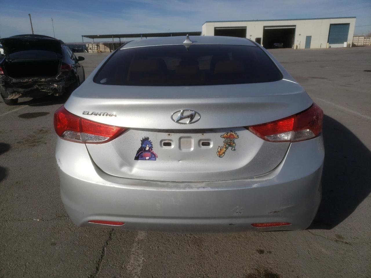 2013 HYUNDAI ELANTRA GL - Image 6