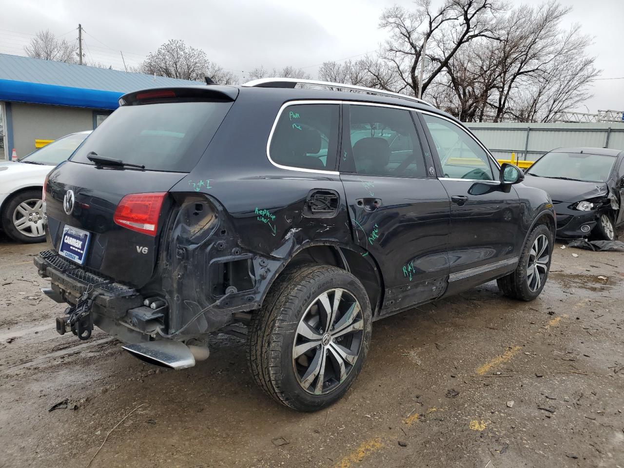 2017 VOLKSWAGEN TOUAREG WO - Фото 3
