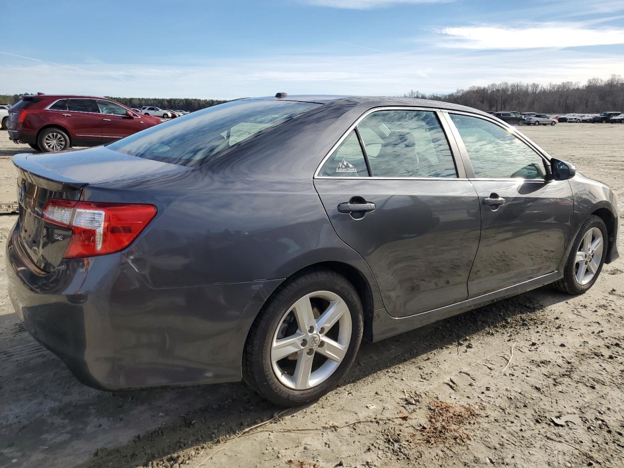 2012 TOYOTA CAMRY BASE - Фото 3