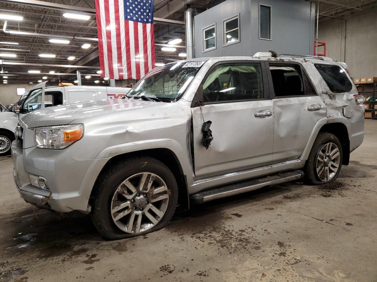 2013 TOYOTA 4RUNNER SR car image