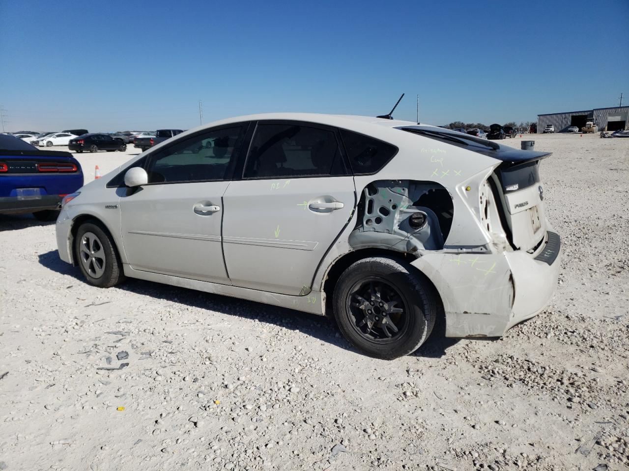 2015 TOYOTA PRIUS - Image 2