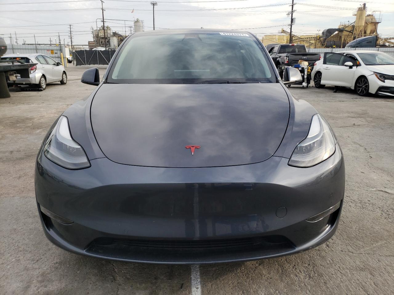 2022 TESLA MODEL Y - Фото 5