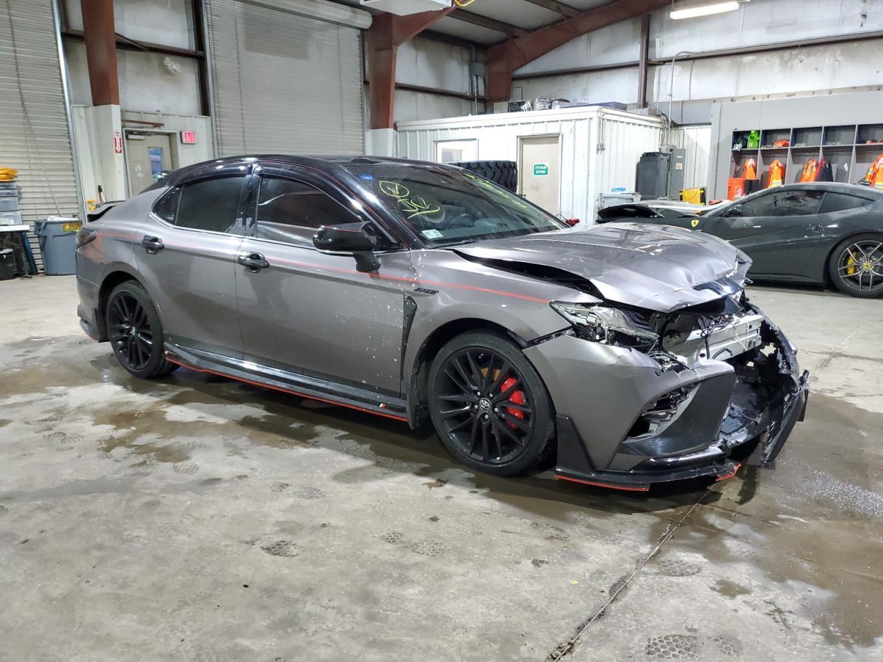 2018 TOYOTA CAMRY XSE - Image 4