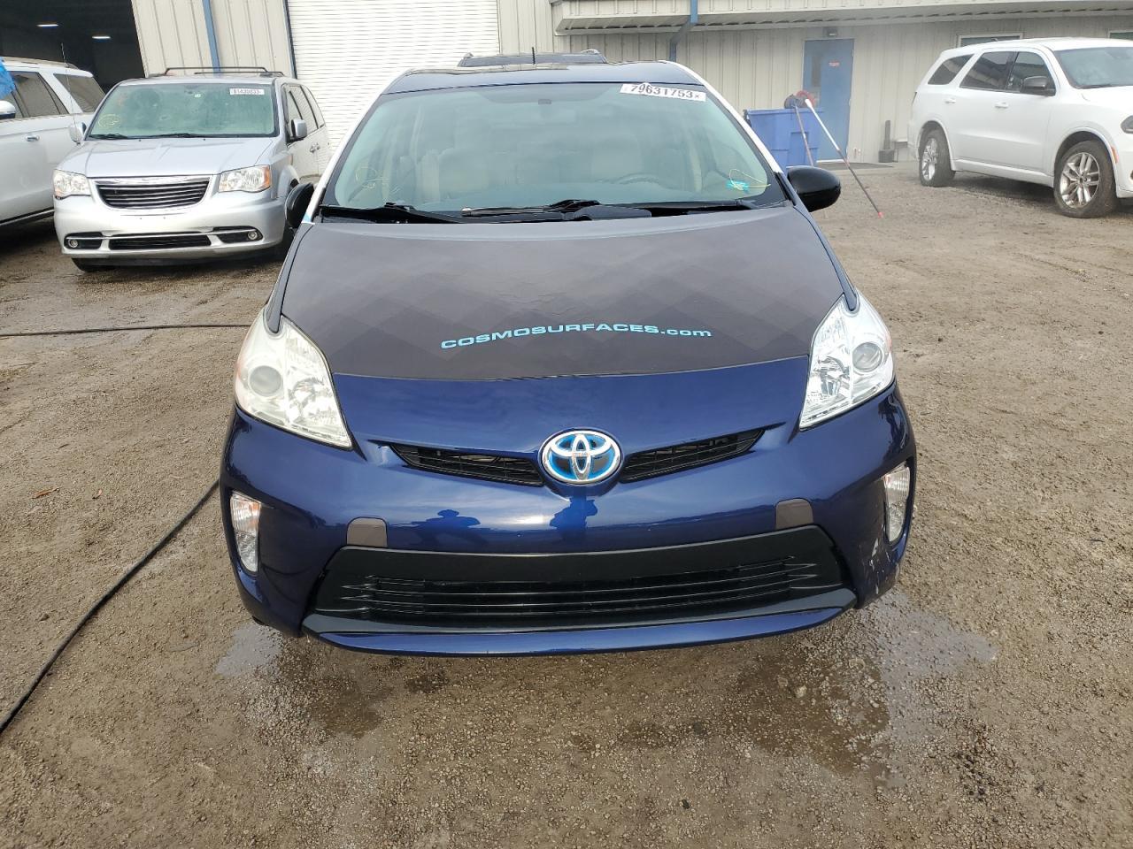 2015 TOYOTA PRIUS - Image 5