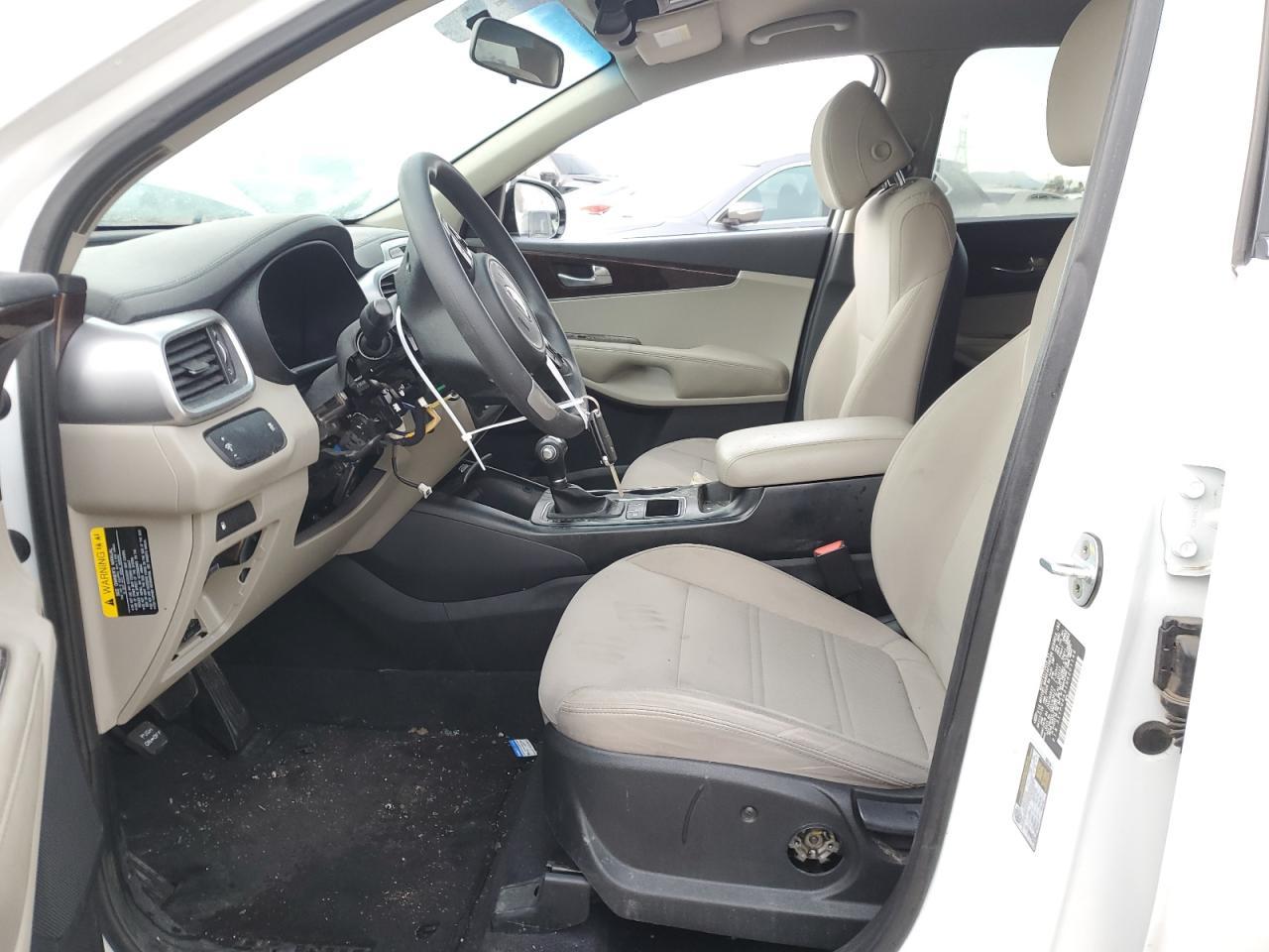 2017 KIA SORENTO LX - Фото 7