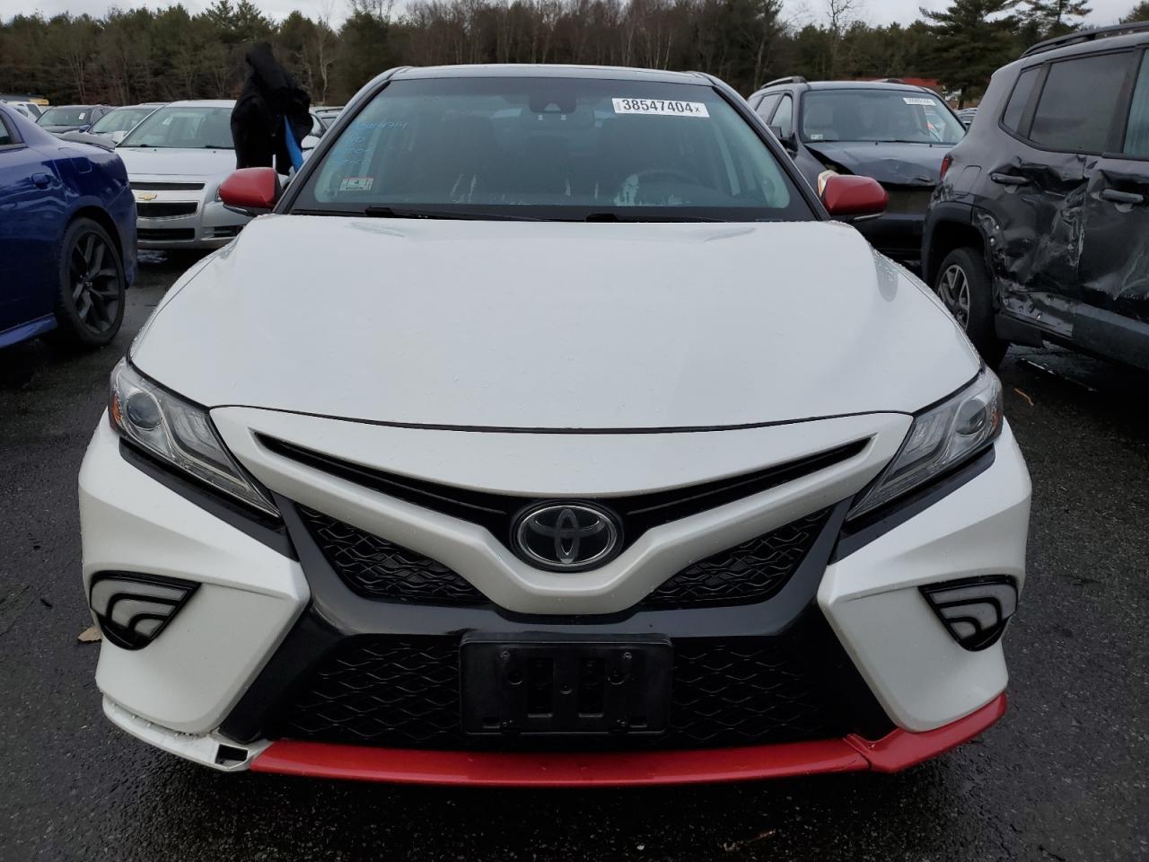 2019 TOYOTA CAMRY XSE - Image 5