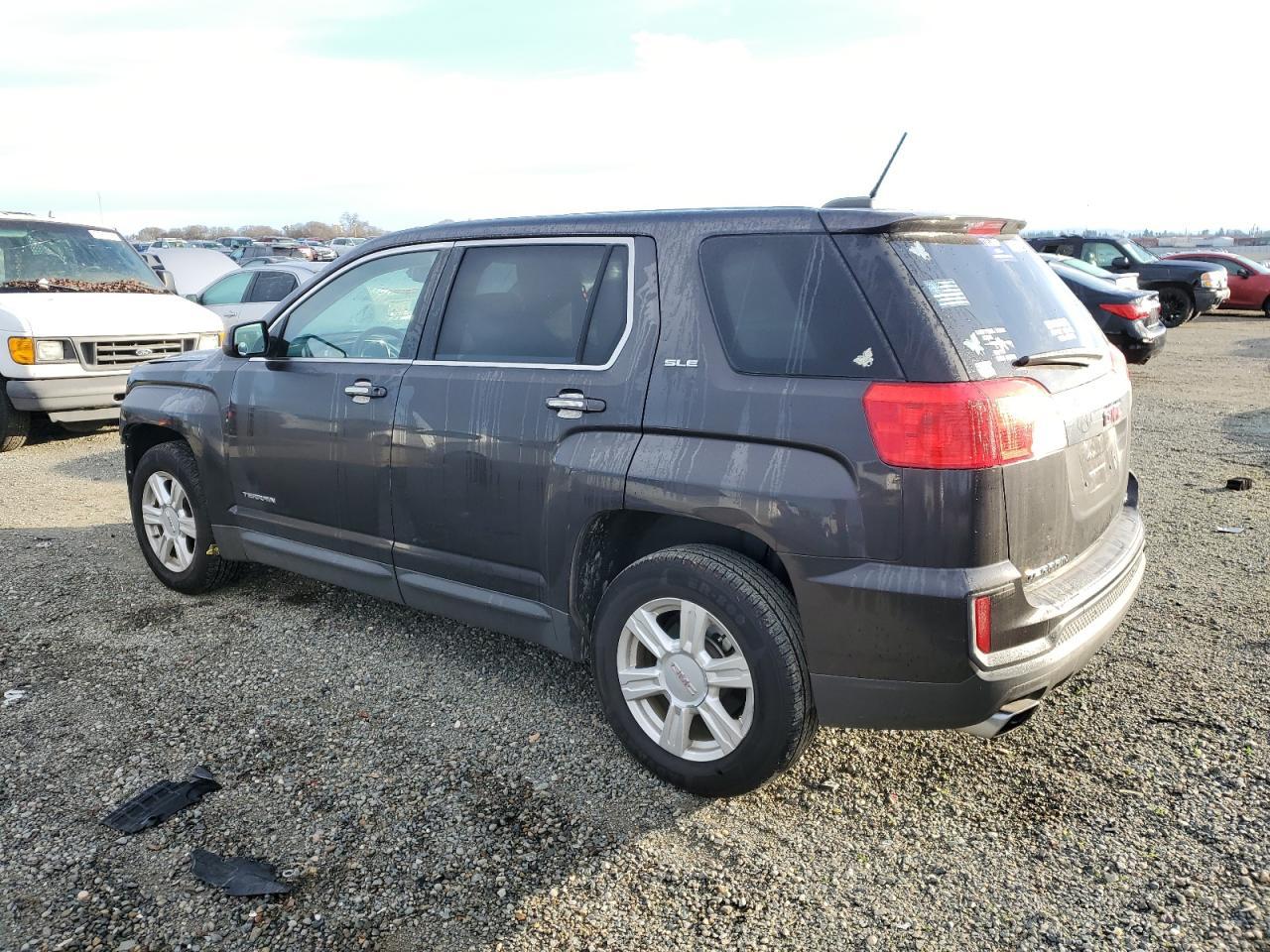 2016 GMC TERRAIN SL - Фото 2