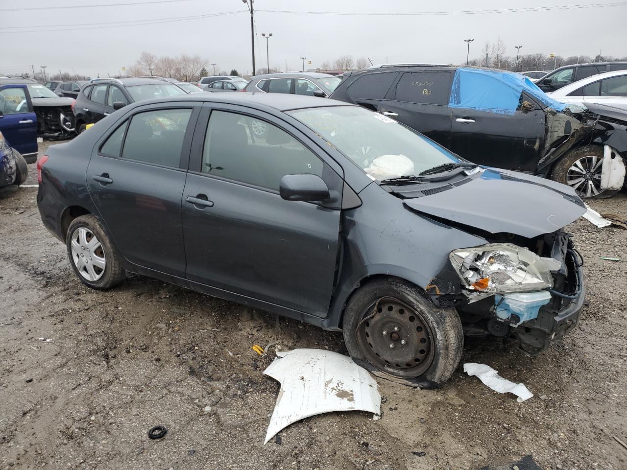 2011 TOYOTA YARIS - Фото 4