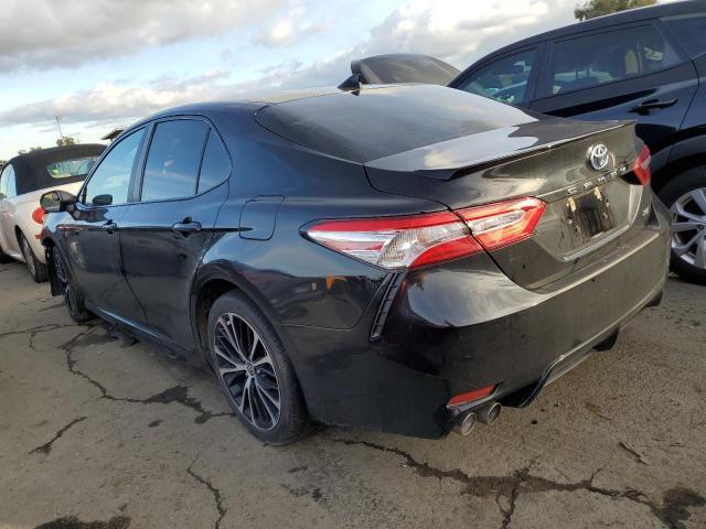 2020 Toyota Camry Se - Фото 2