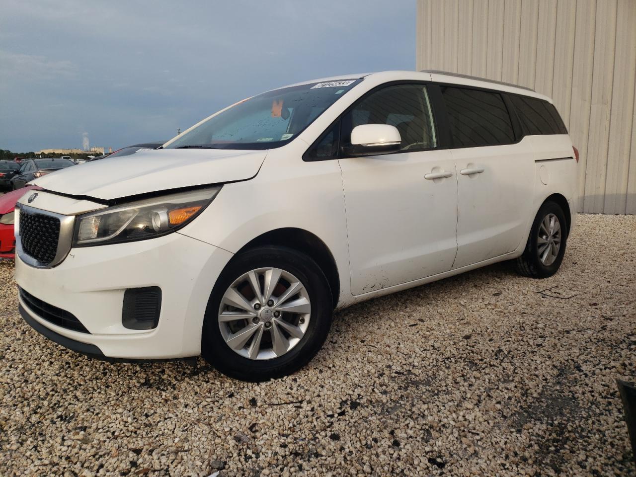 2015 KIA SEDONA LX car image