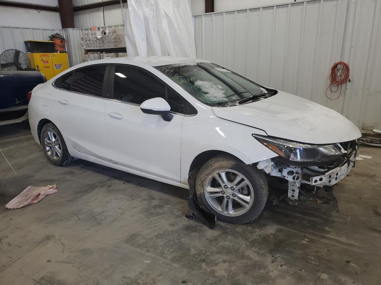 2017 CHEVROLET CRUZE LT - Image 4