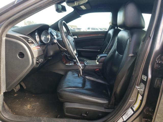 2014 Chrysler 300 - Image 7
