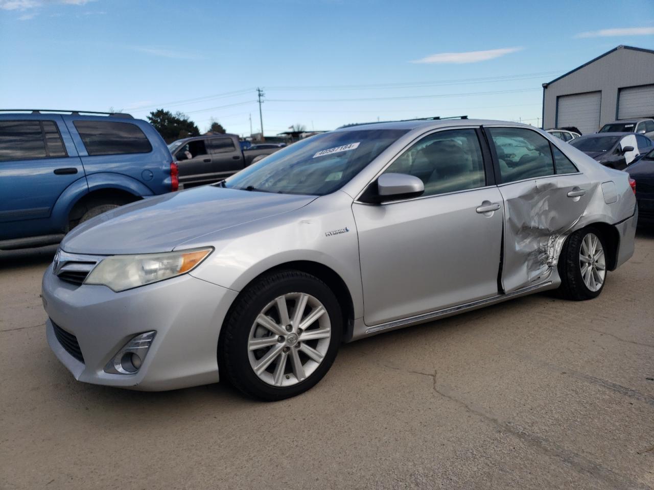 2014 TOYOTA CAMRY HYBR car image