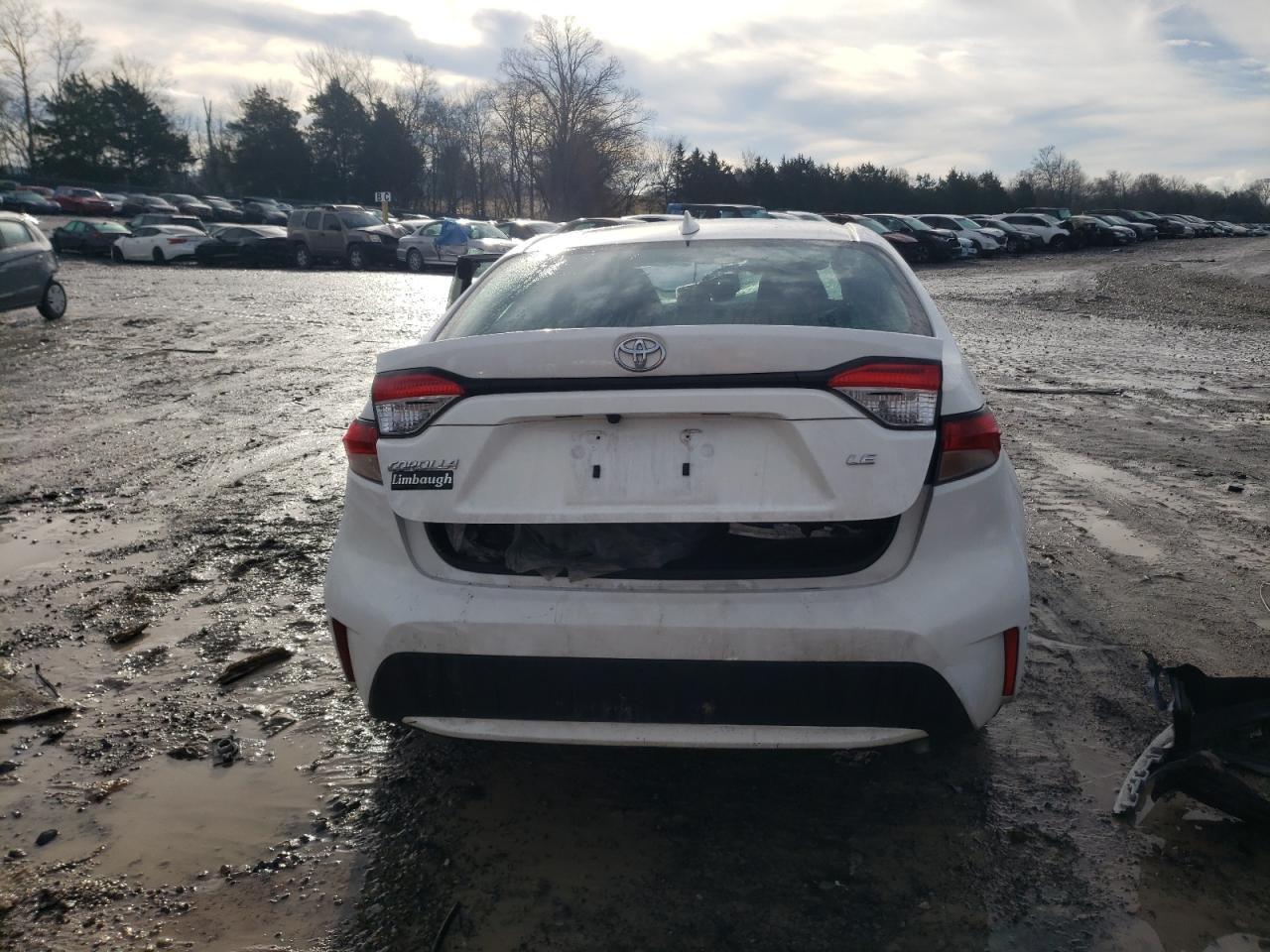 2021 TOYOTA COROLLA LE - Фото 6