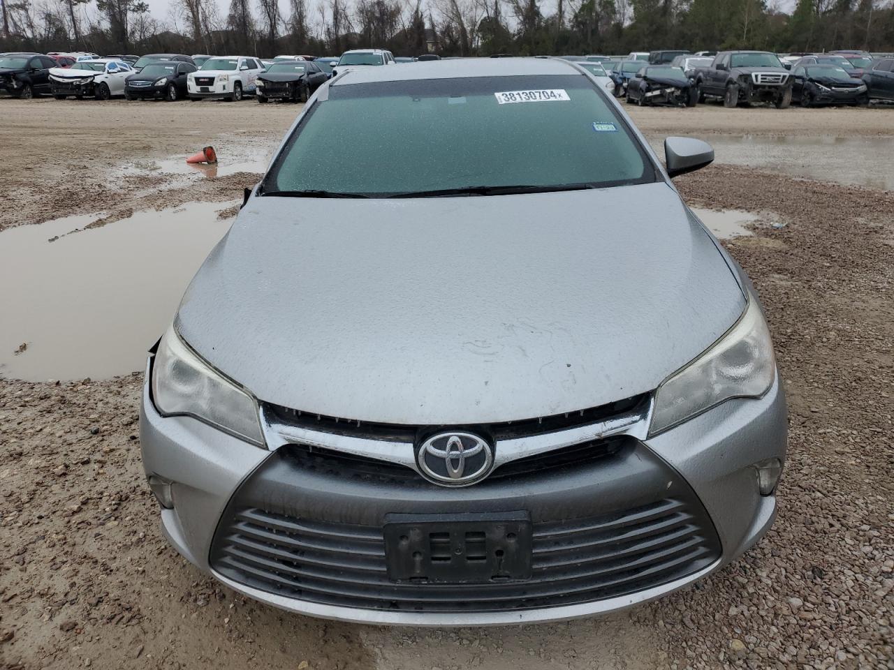 2017 TOYOTA CAMRY LE - Image 5